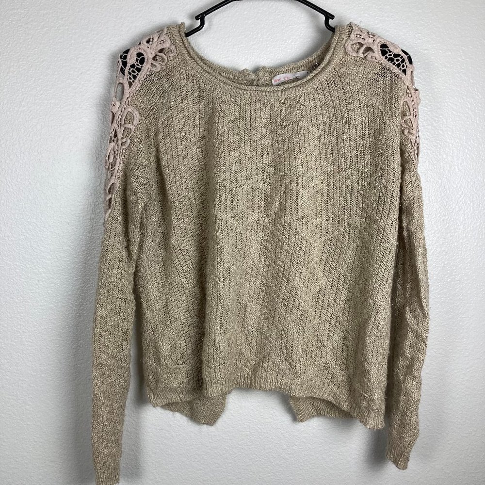 3/$20 Love Tree Lace Trim Knit Sweater Top M
